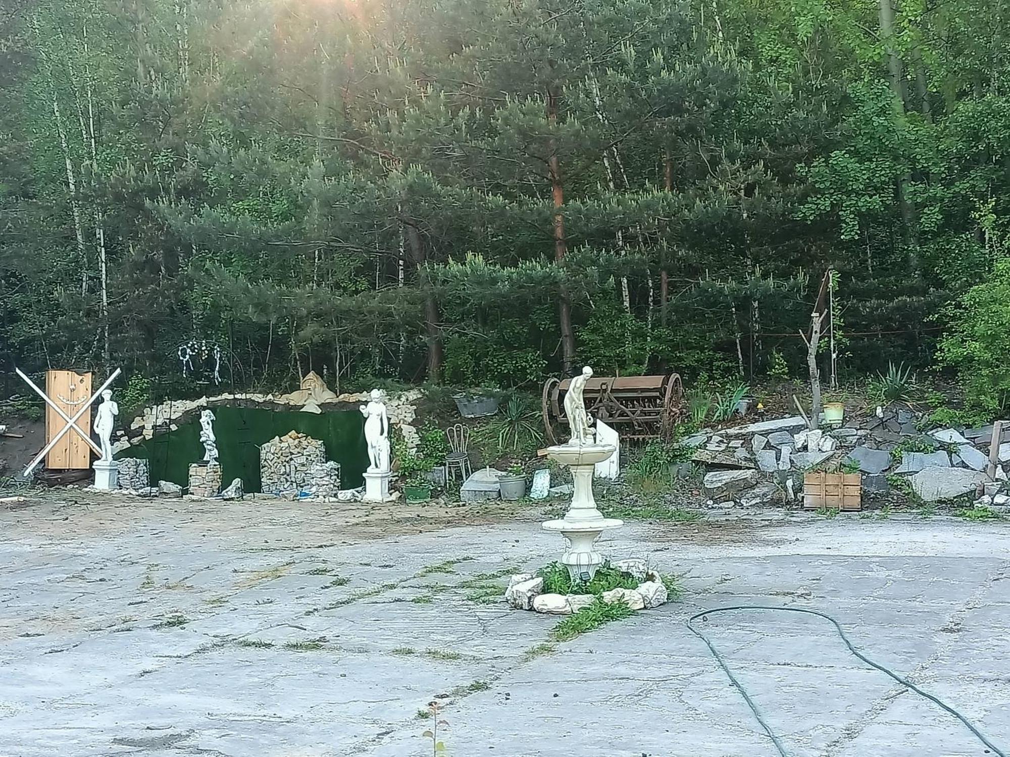 Hostel Apollo 希隆斯克地区宗布科维采 外观 照片