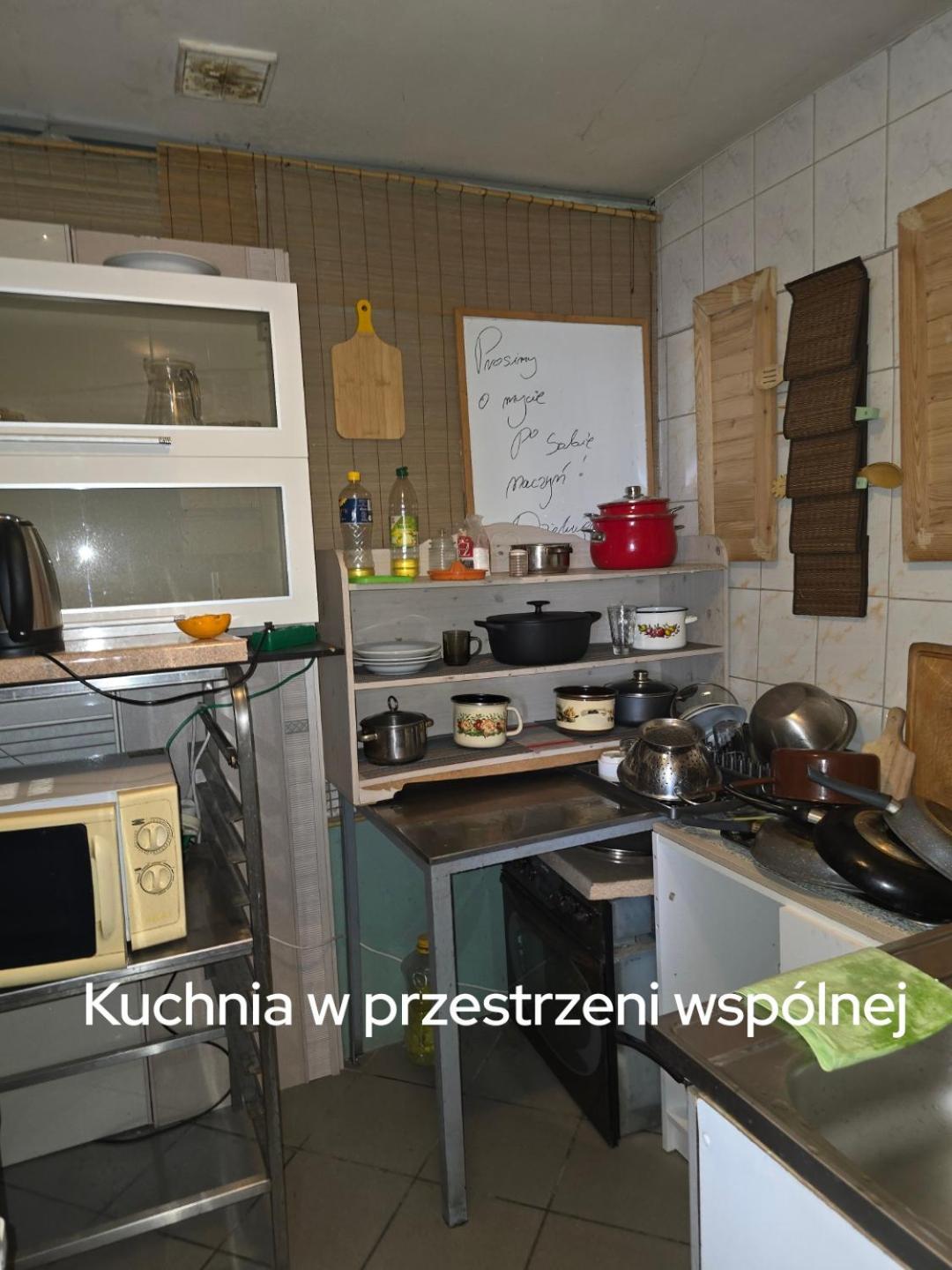 Hostel Apollo 希隆斯克地区宗布科维采 外观 照片