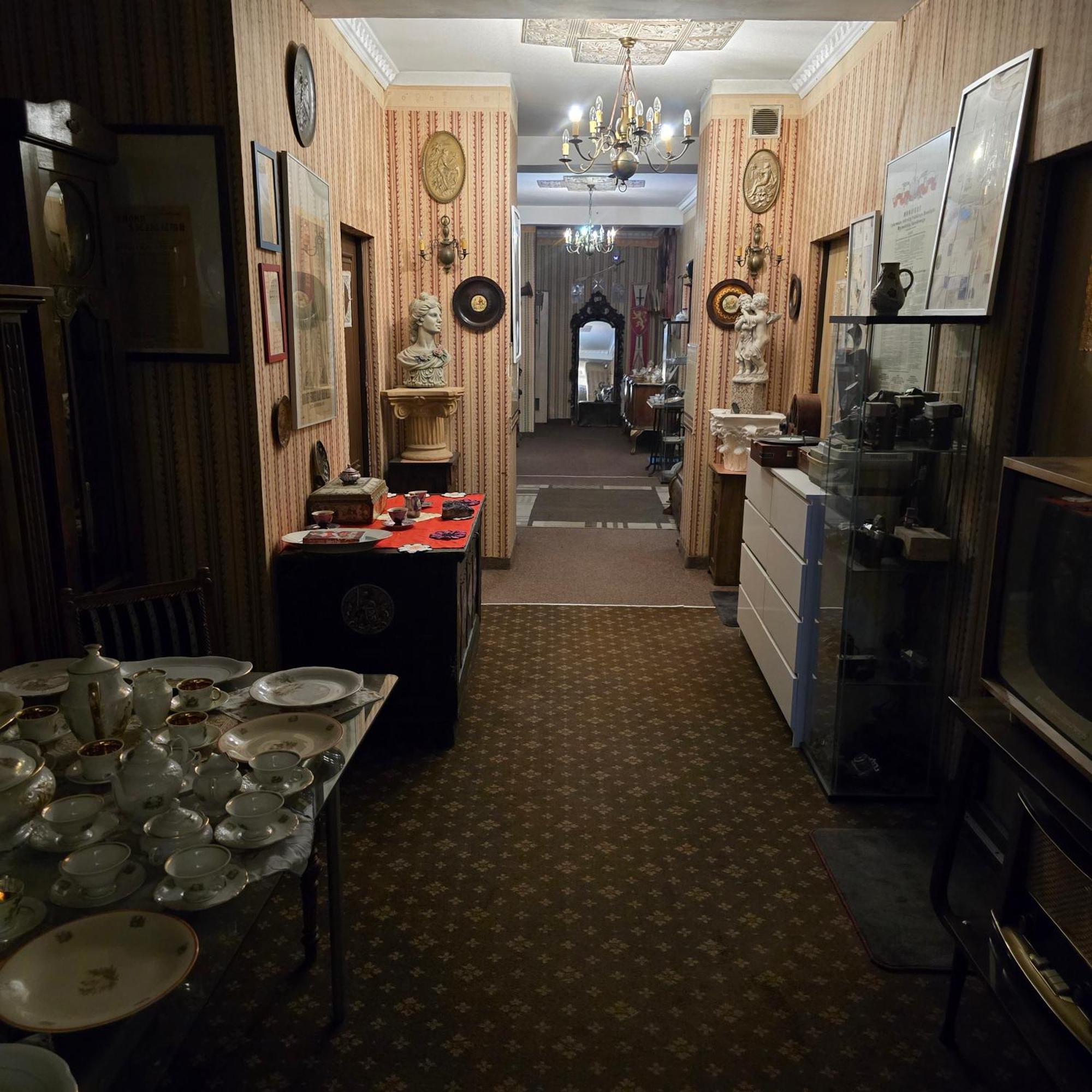 Hostel Apollo 希隆斯克地区宗布科维采 外观 照片